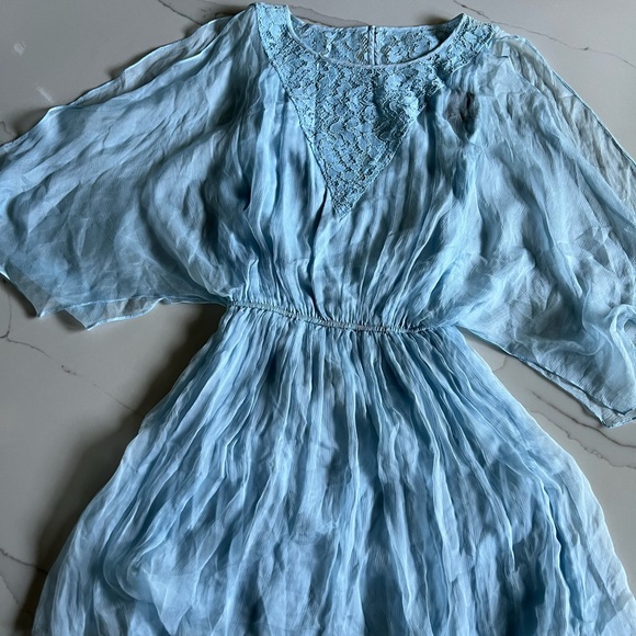 Dress - Picture 5 of 16